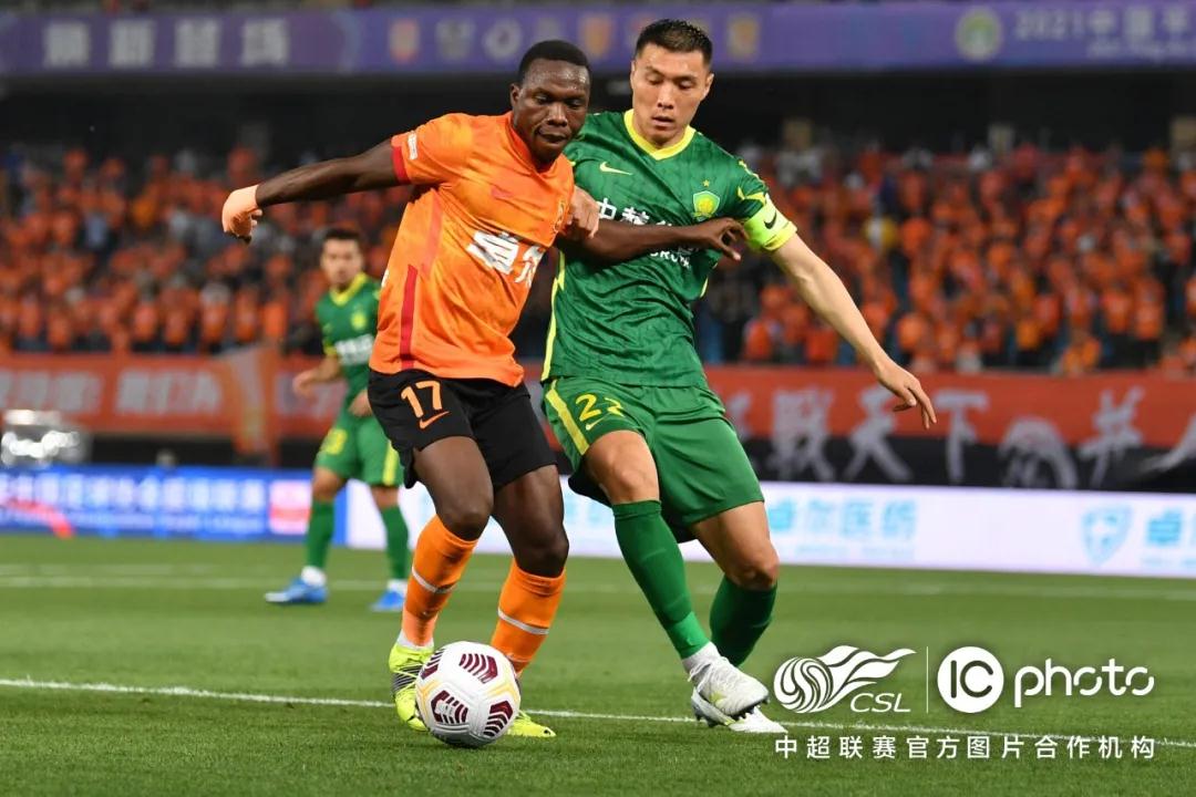 الفرق المتأهلة لنصف نهائي دوري أبطال أفريقيا 2022